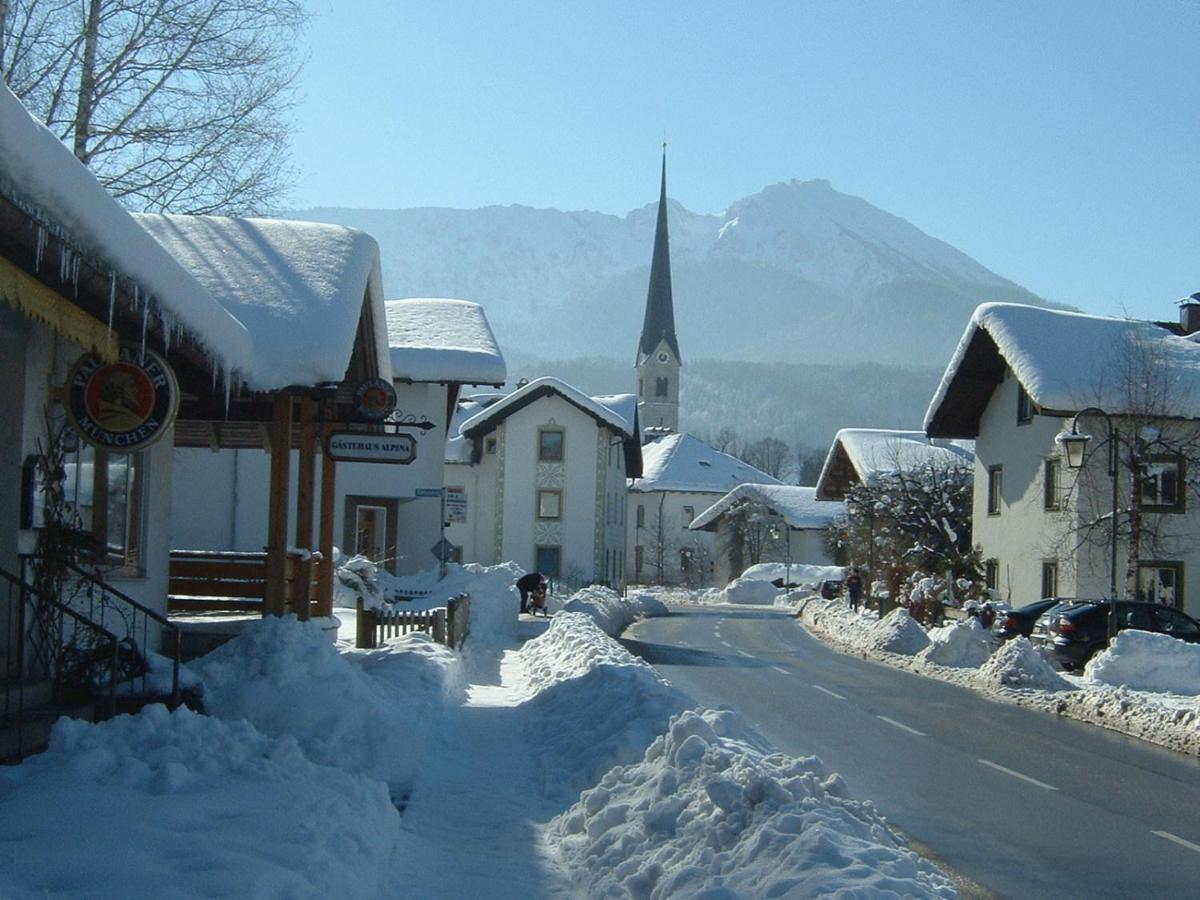 Hotel Gaestehaus Alpin-Ab 1. Mai Chiemgau-Karten Betrieb Bergen  Zewnętrze zdjęcie